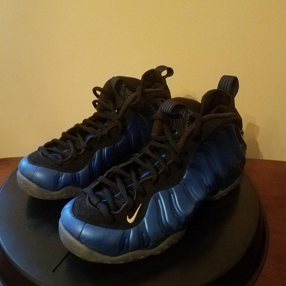 Nike foams
